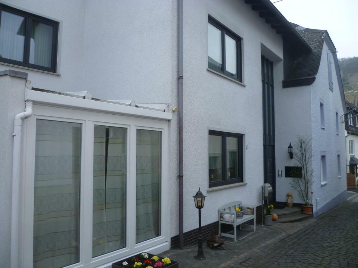Ferienwohnung Ehlen Im Alten Winzerhaus Цельтинген-Рахтиг Экстерьер фото